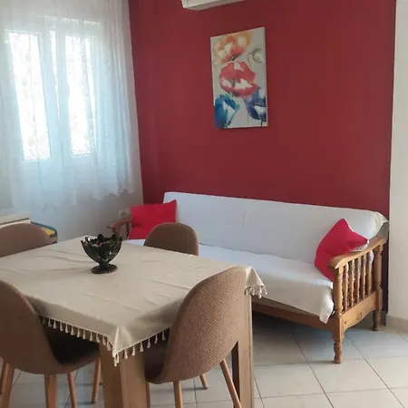 Pahljina Apartment