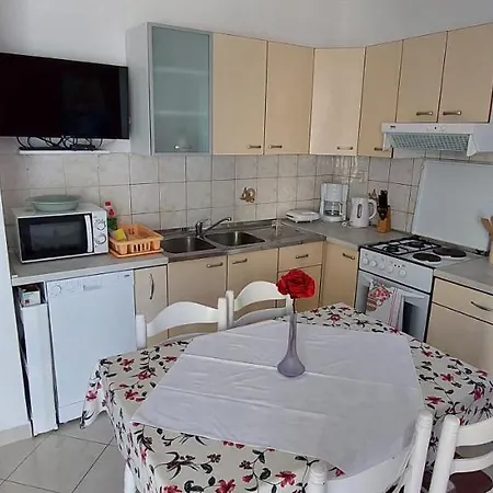 Pahljina Apartment